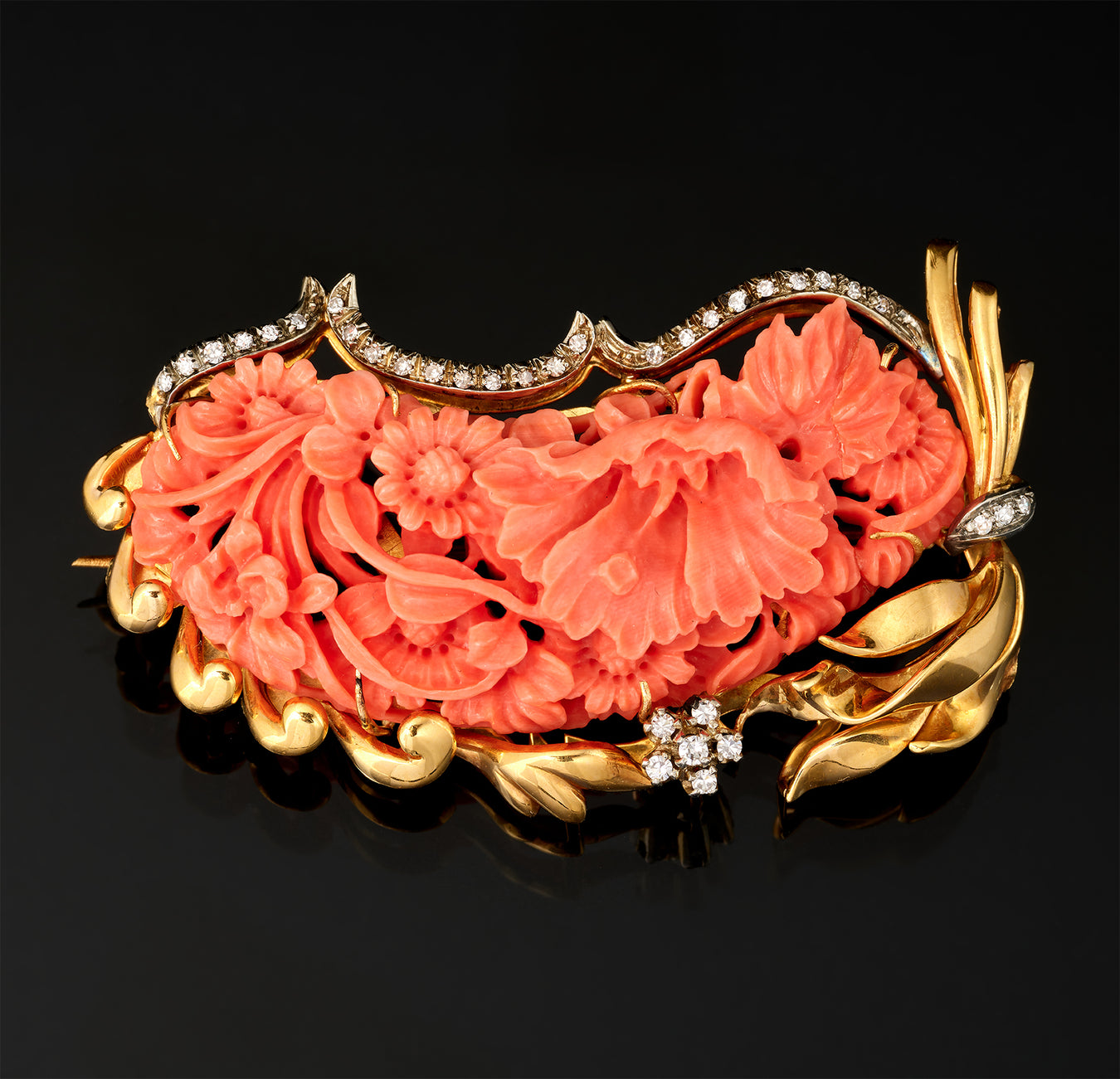 Brooch - Coral - Diamonds