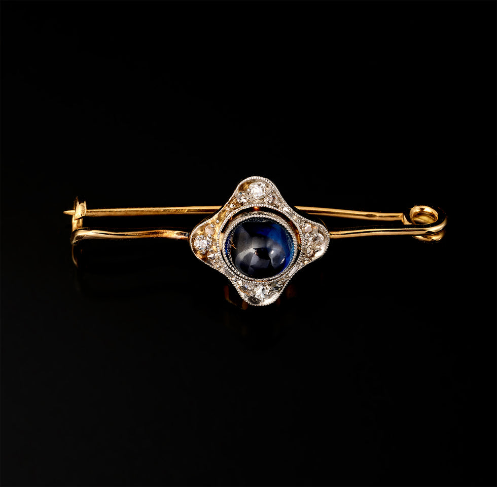 Brooch - Blue Sapphire - Diamonds