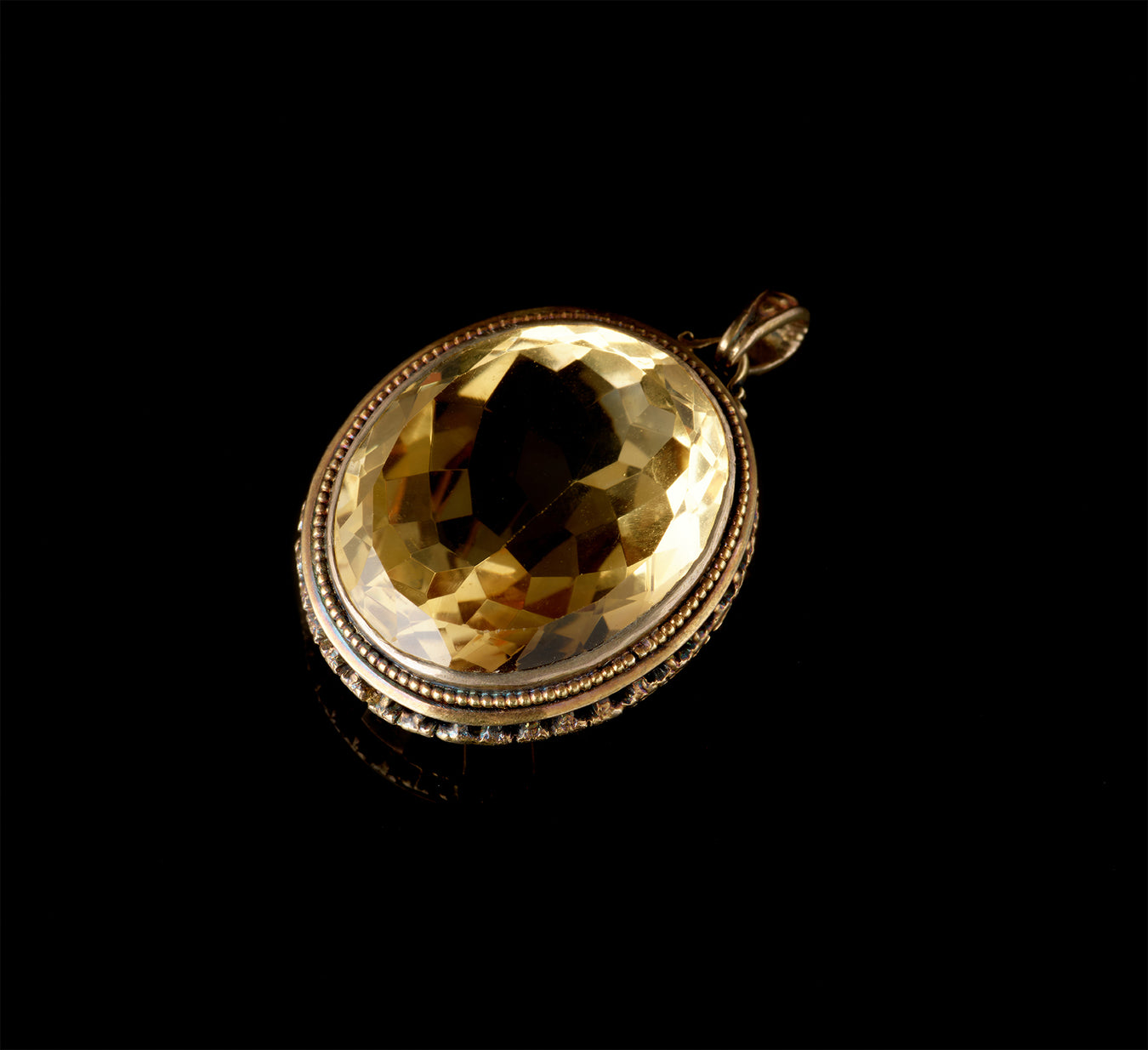 Pendant - Quartz