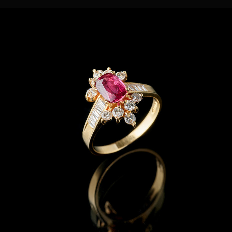 Ring - Ruby - Diamonds
