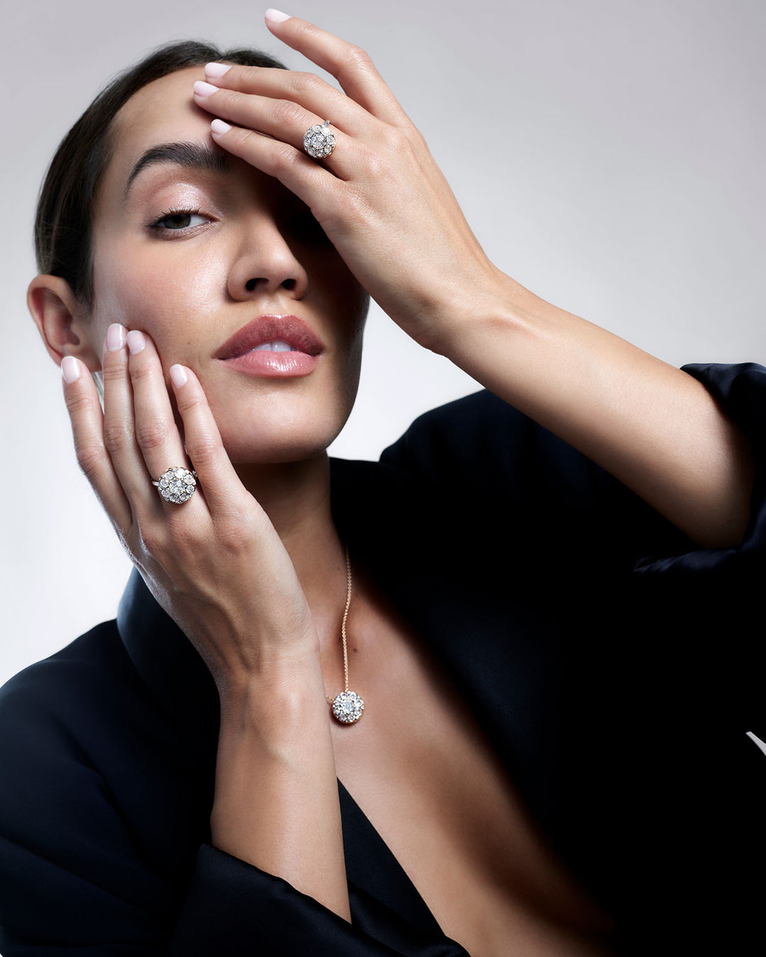 Beirut Rosace Pendant - Diamonds