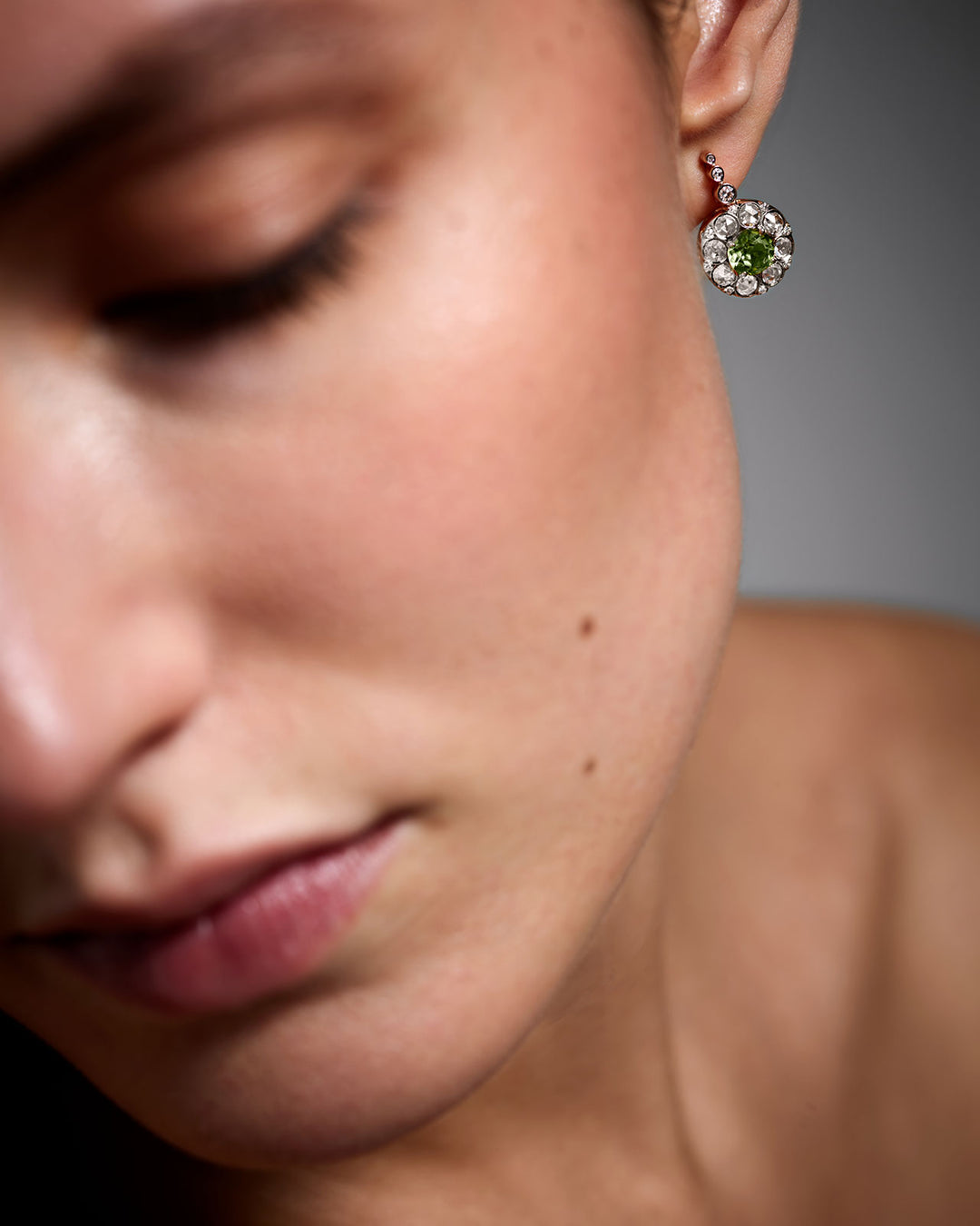 Beirut Rosace Earrings - Peridots - Diamonds