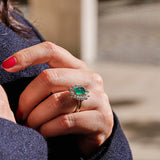 Ring - Emerald - Diamonds