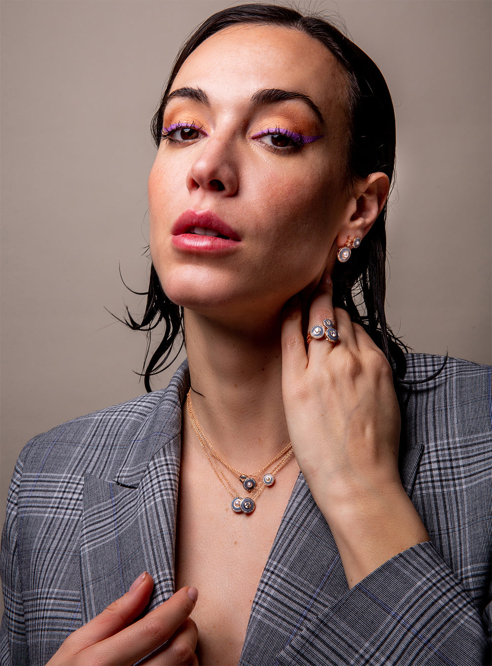 Mina Grey Pendant - Pearl - Diamonds