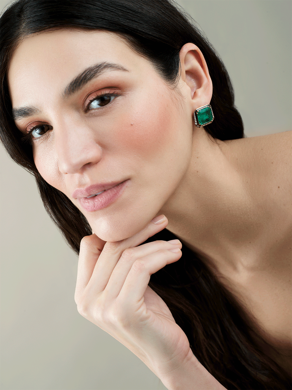 Unique Earrings - Emeralds - Diamonds