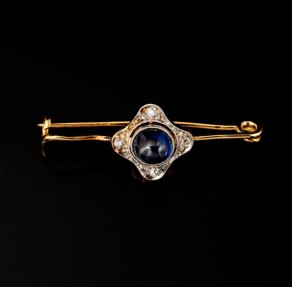 Brooch - Blue Sapphire - Diamonds