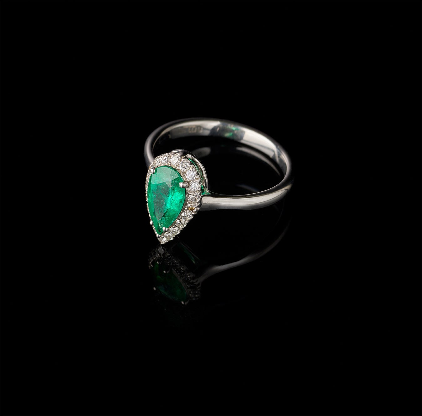 Solitaire - Emerald - Diamonds