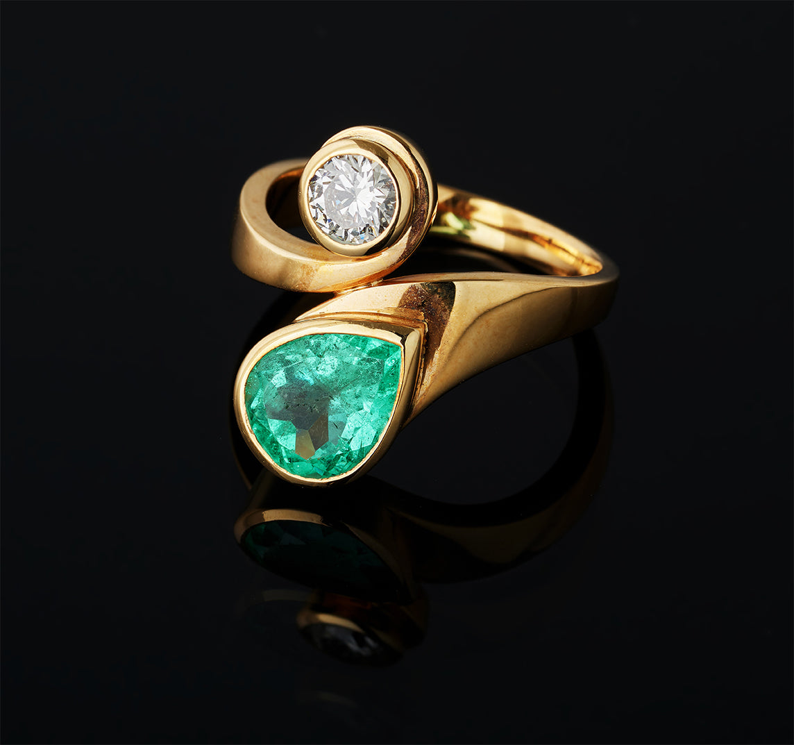 Ring - Emerald - Diamond