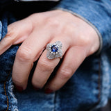 Ring - Blue Sapphire - Diamonds